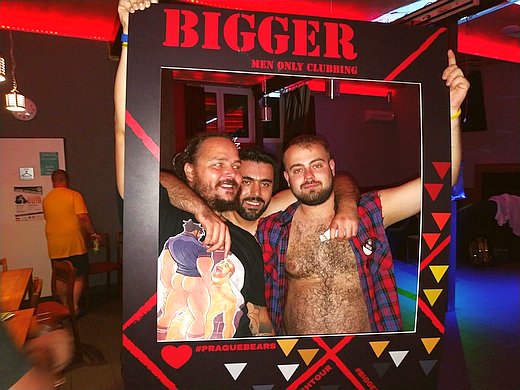Bigger - Men Clubbing vol. 11